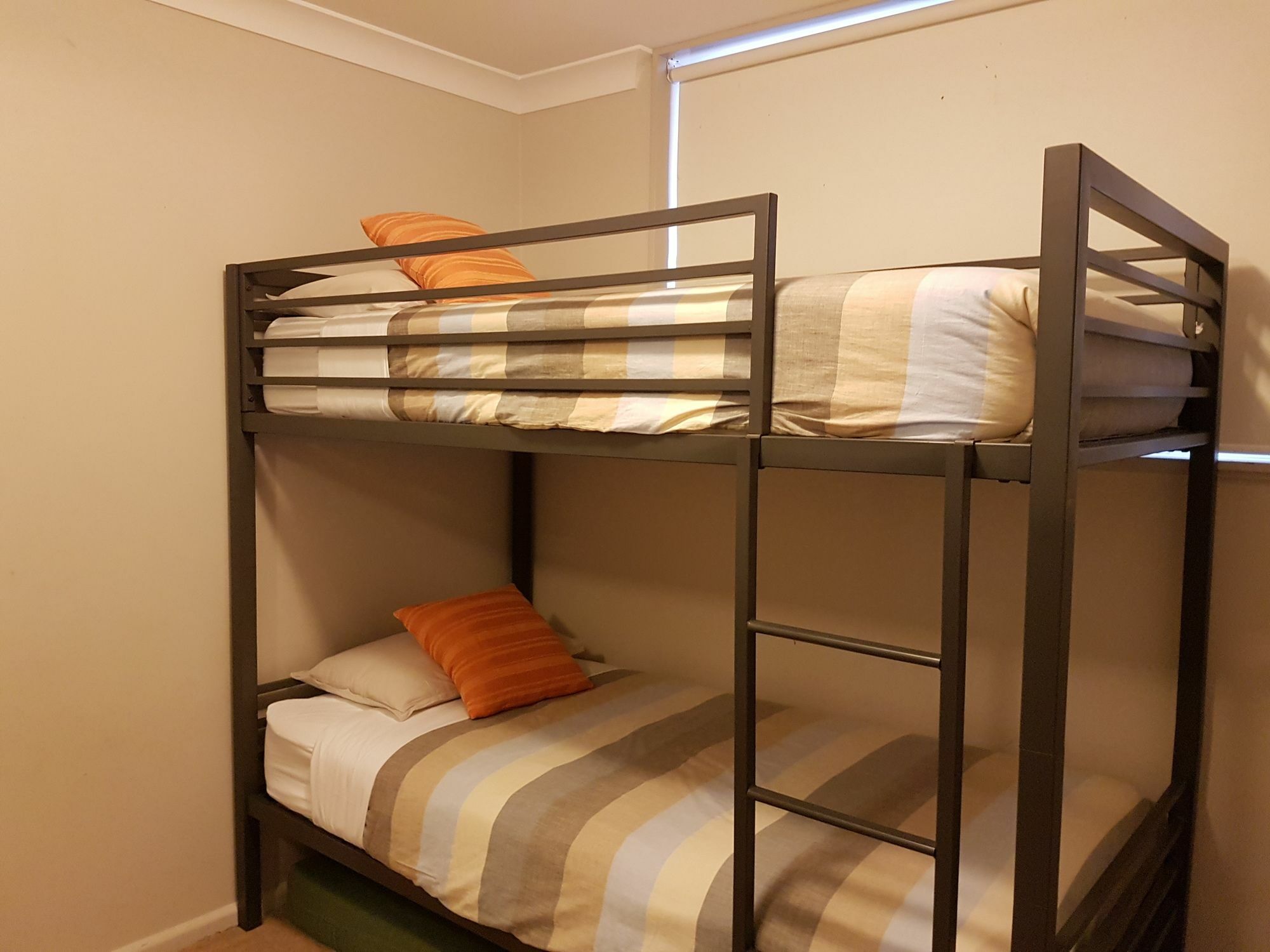 Newcastle Short Stay Accommodation - Sandbar Newcastle Beach Екстериор снимка