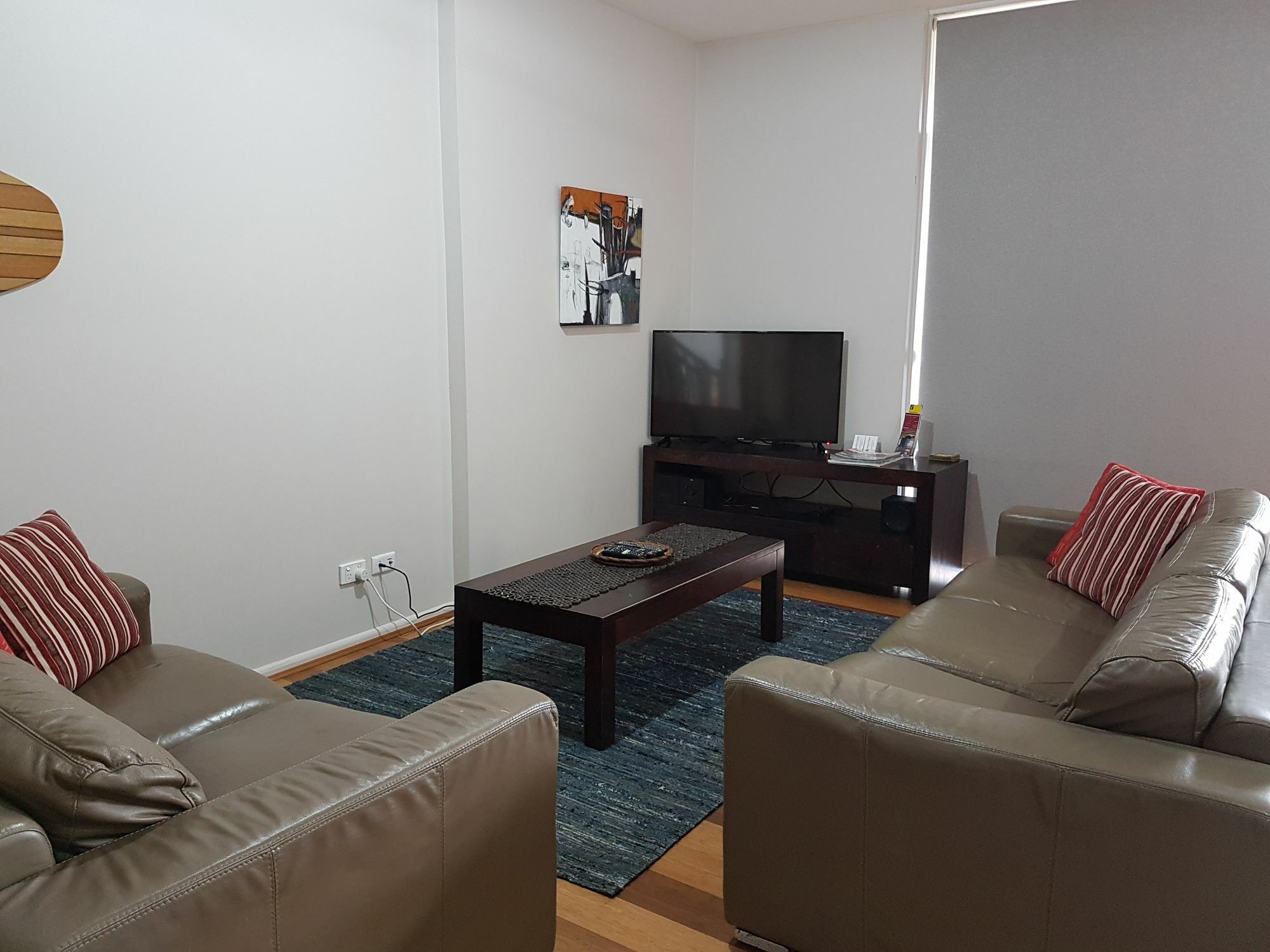 Newcastle Short Stay Accommodation - Sandbar Newcastle Beach Екстериор снимка